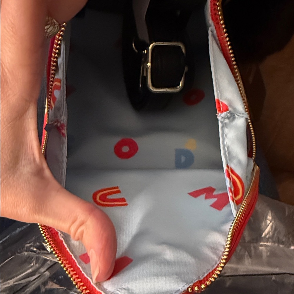 Loungefly Disney Dumbo Circus Tent Crossbody Bag New with Tags - Picture 5 of 8